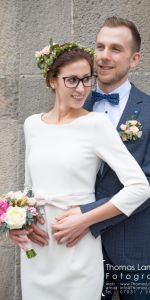 Hochzeit, Trauung, Böblingen, Standesamt, Braut, Paar, Strauss, Bräutigam, weiß